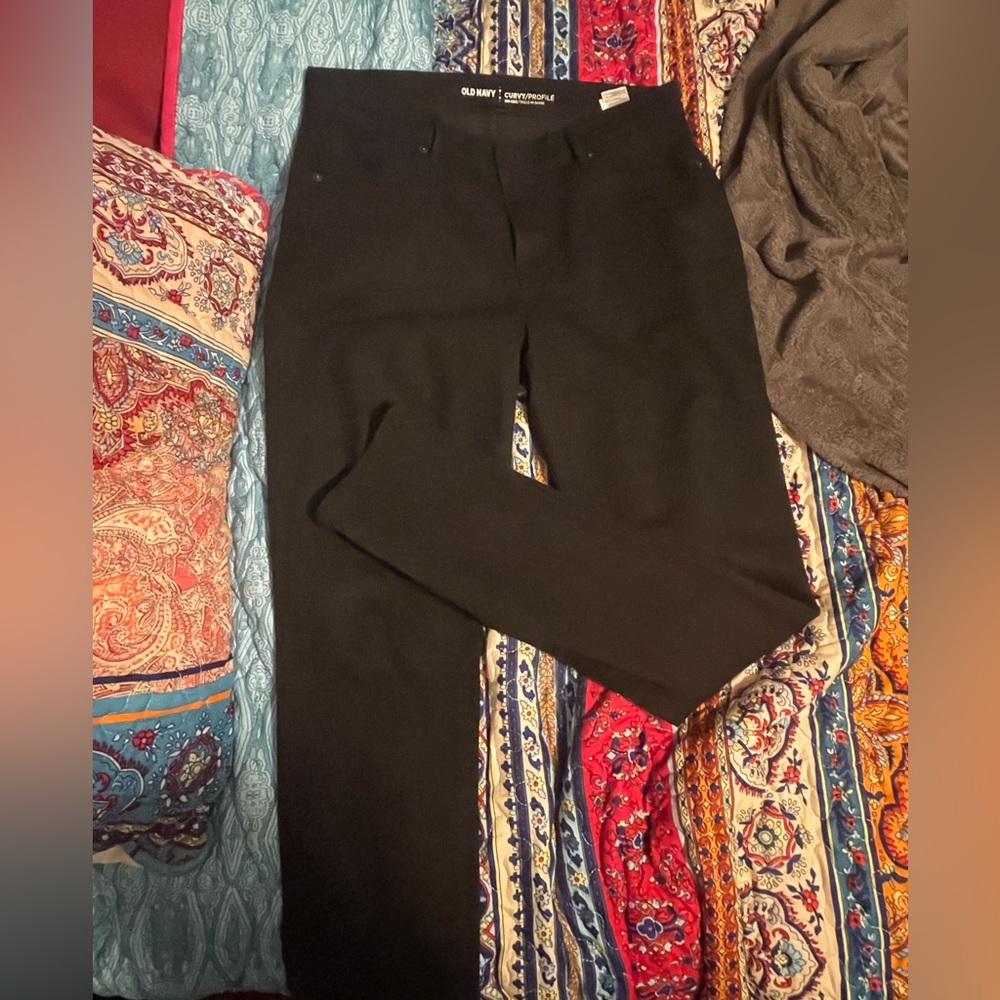 Old Navy Black Jeans Curvy Profile mid rise size 10 Long hardly worn!